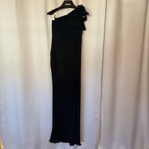 Tadashi Shoji Navy One-Shoulder Evening Gown
